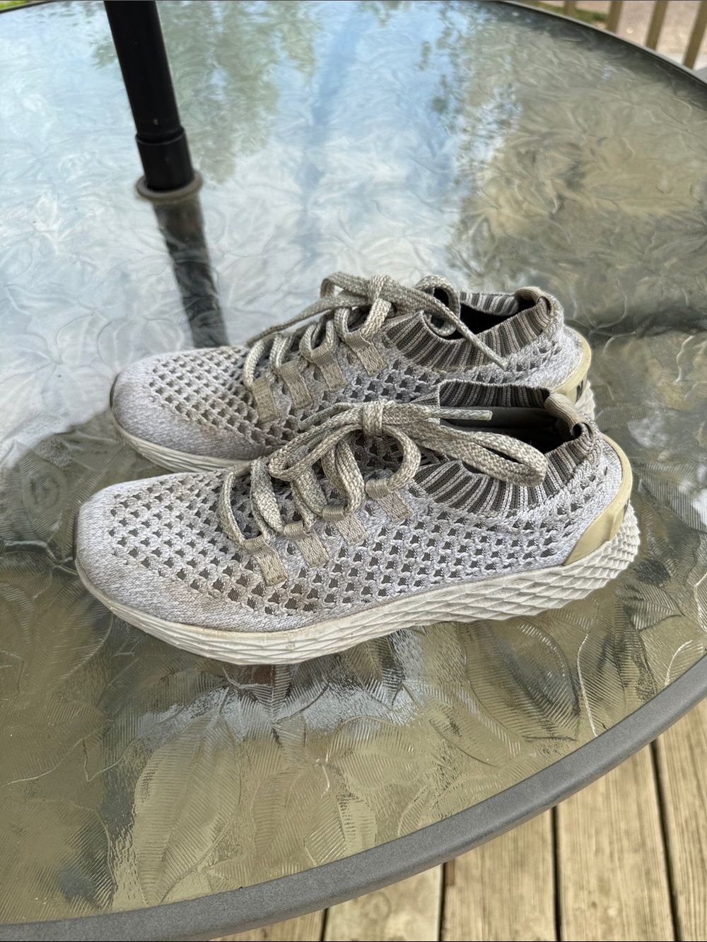 No Bull Light Grey Knit Sneakers Sock Collar women size 7.5 men’s size 6.